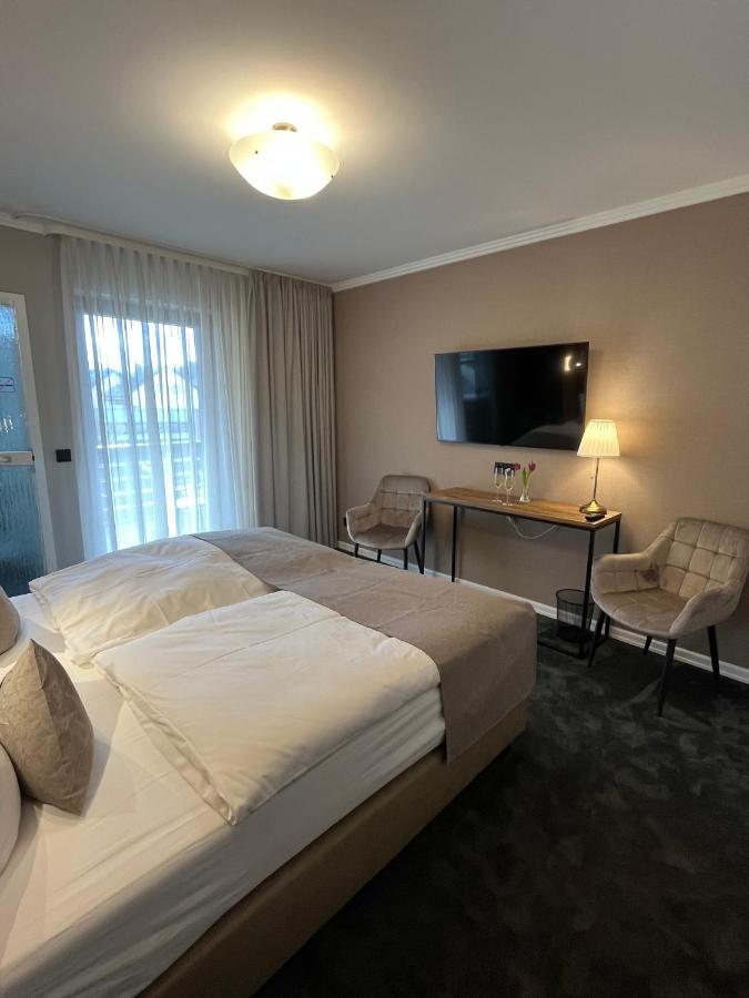 Hotel Zum Faehrturm Mehring  Dış mekan fotoğraf